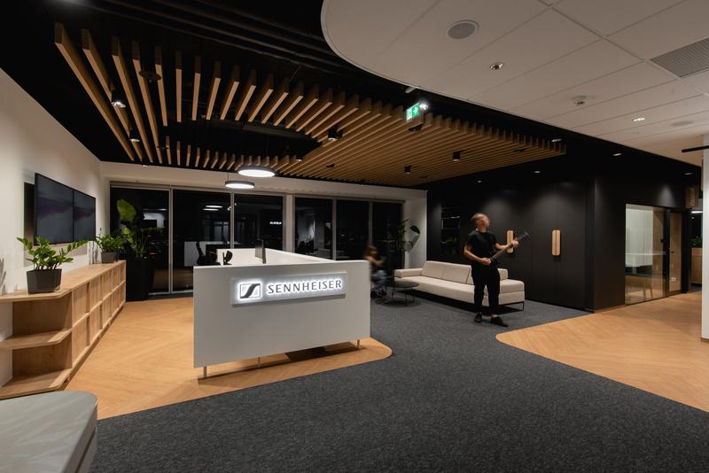 Idealna podłoga do biura