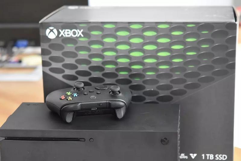 Różnice między modelami Xbox