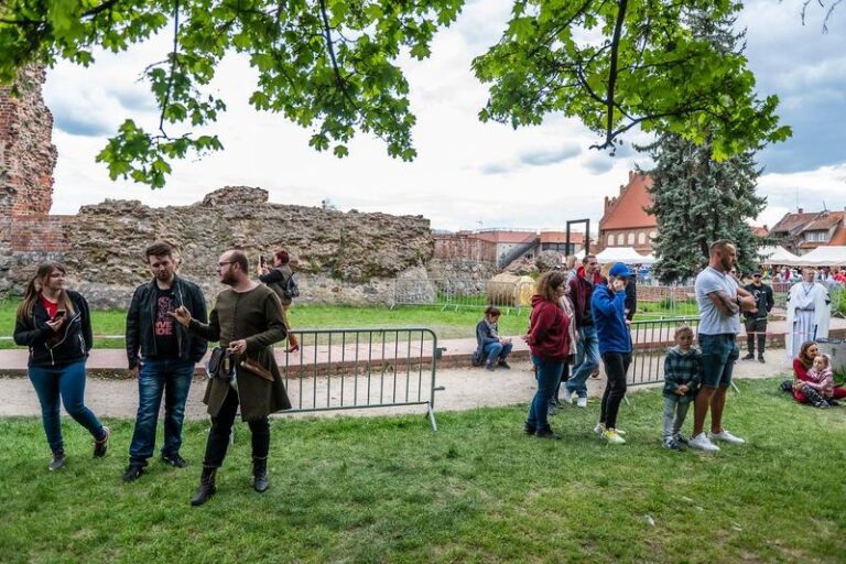 Ranking najlepszych gogli VR do PC w 2023 roku: porównanie, ceny i opinie